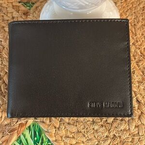 Steve Madden Leather Black Wallet Minimalist Design
